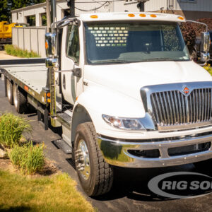 Versatran 15T Retriever International Trucks Chassis