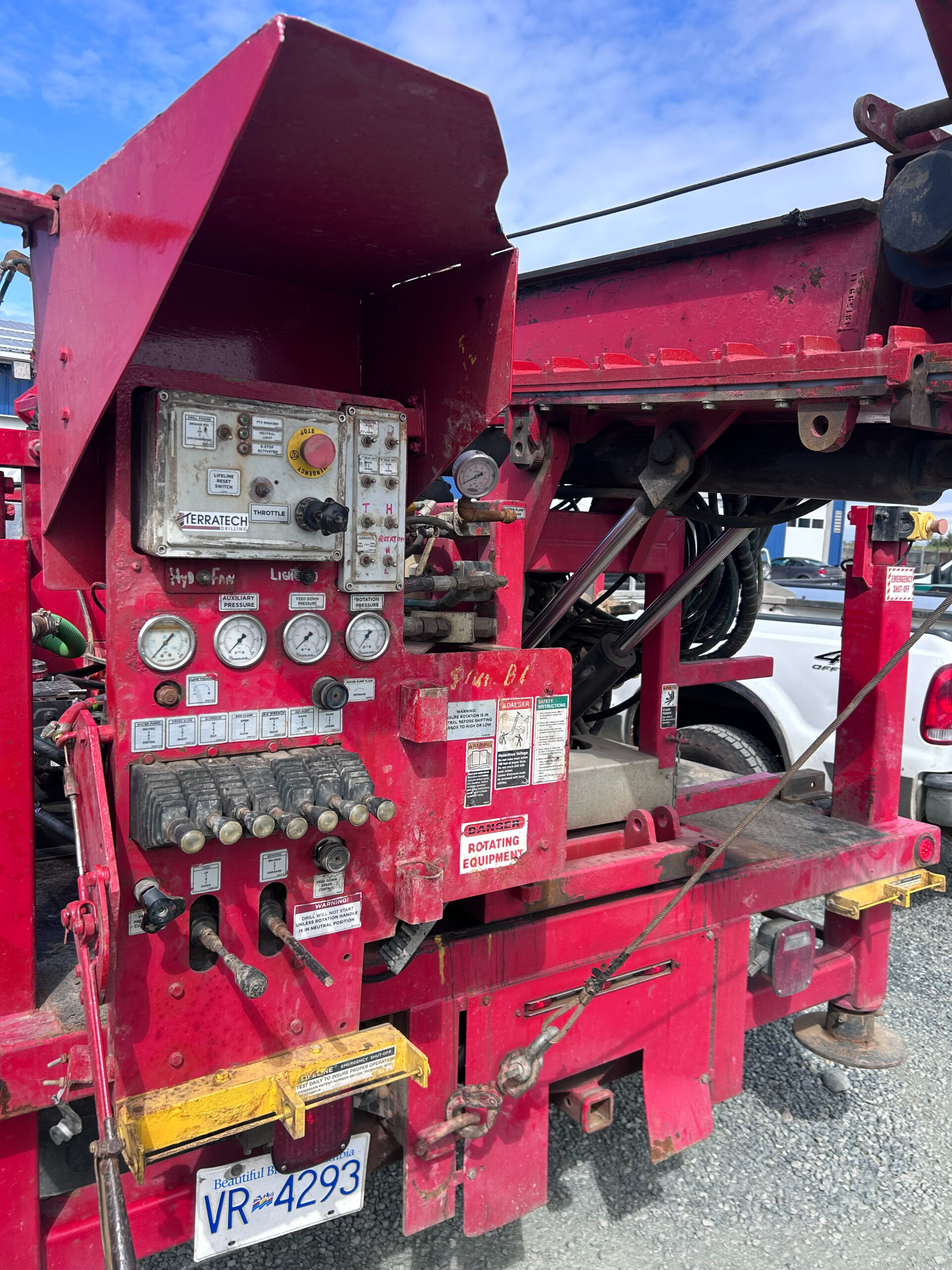 L260612 Mobile B29